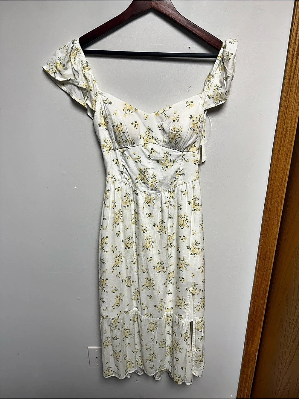 Floral Midi Dress in White & Yellow NWT